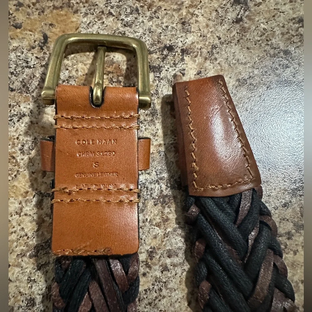 Cole Hann Two-tone Leather Men’s Belt Size S
